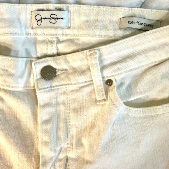 Jessica Simpson Jeans Size 8 Inseam 27 inches Rolled Crop Straight - Picture 10 of 11